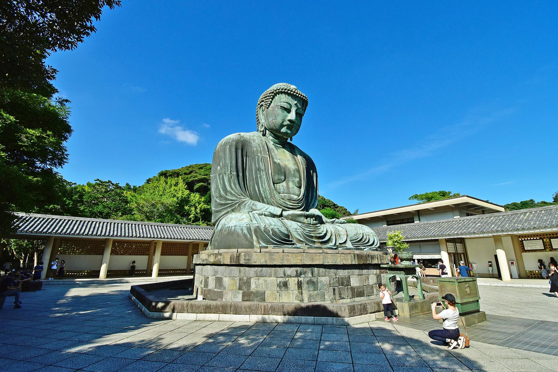 日本神社與寺廟的祭祀對象差異