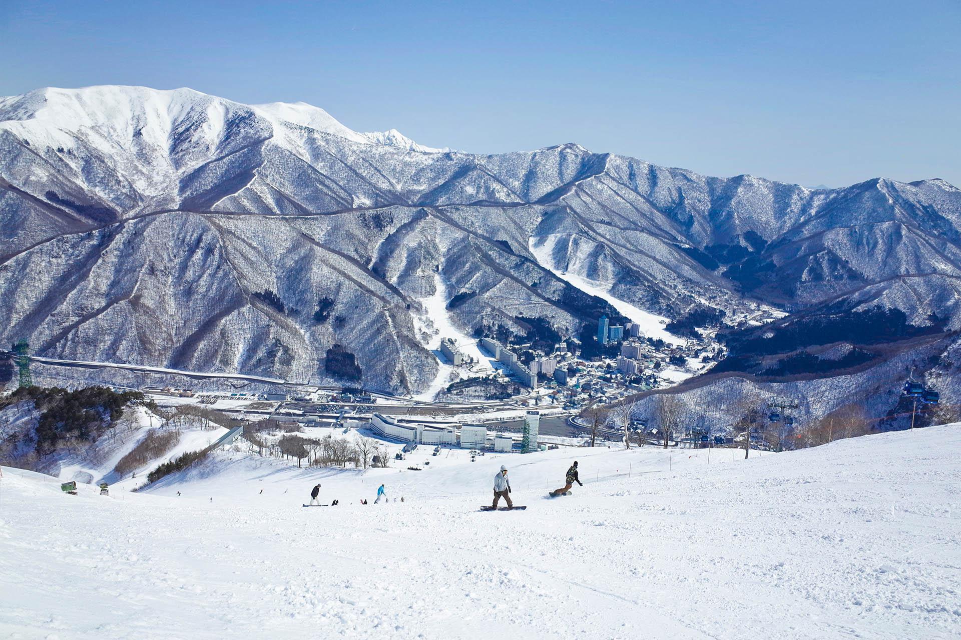 苗場滑雪場