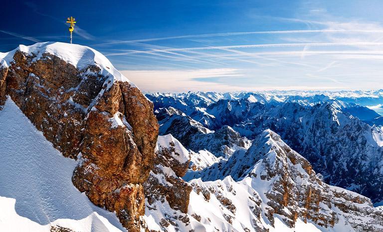 南德．傲雪楚格峰10日(冬季) - 黑森林蒂蒂湖．巴伐利亞風華．5星慕尼黑連泊