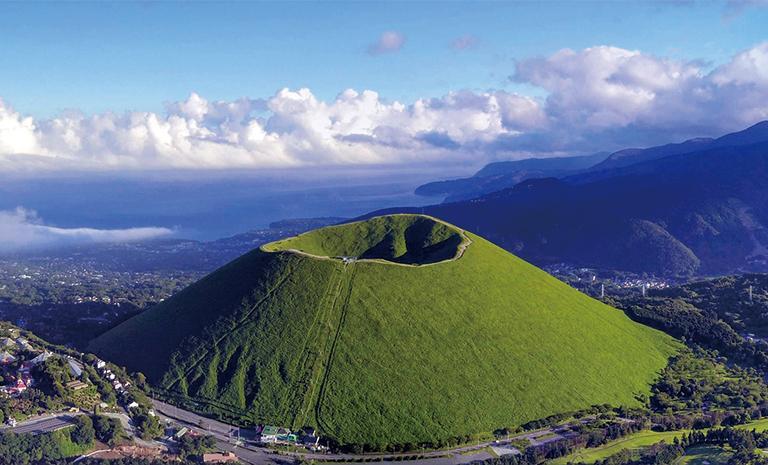 關東．伊豆蔚藍海岸7日(夏季) - 微醺紅酒吟釀．青翠大室山．上高地山河闊